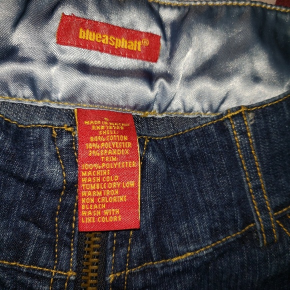 Blue Asphalt Women's Capri‎ Jeans - Picture 6 of 7